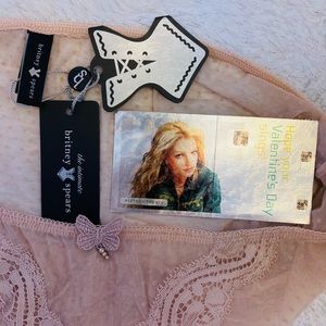 💝Britney Spears/ for NEW YEARS DAY Gift & A Valentine!♥️